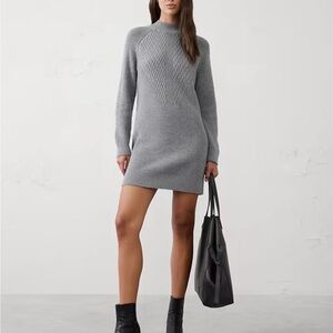 Banana Republic Factory Gray Long Sleeve Dress